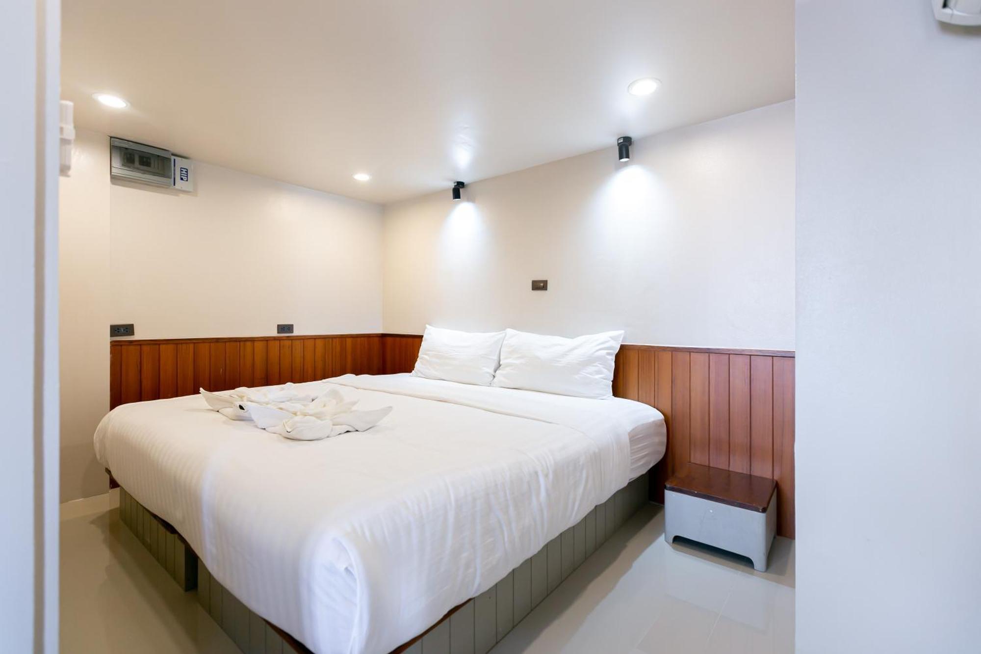 A Room Bangkok Sathorn Exterior foto
